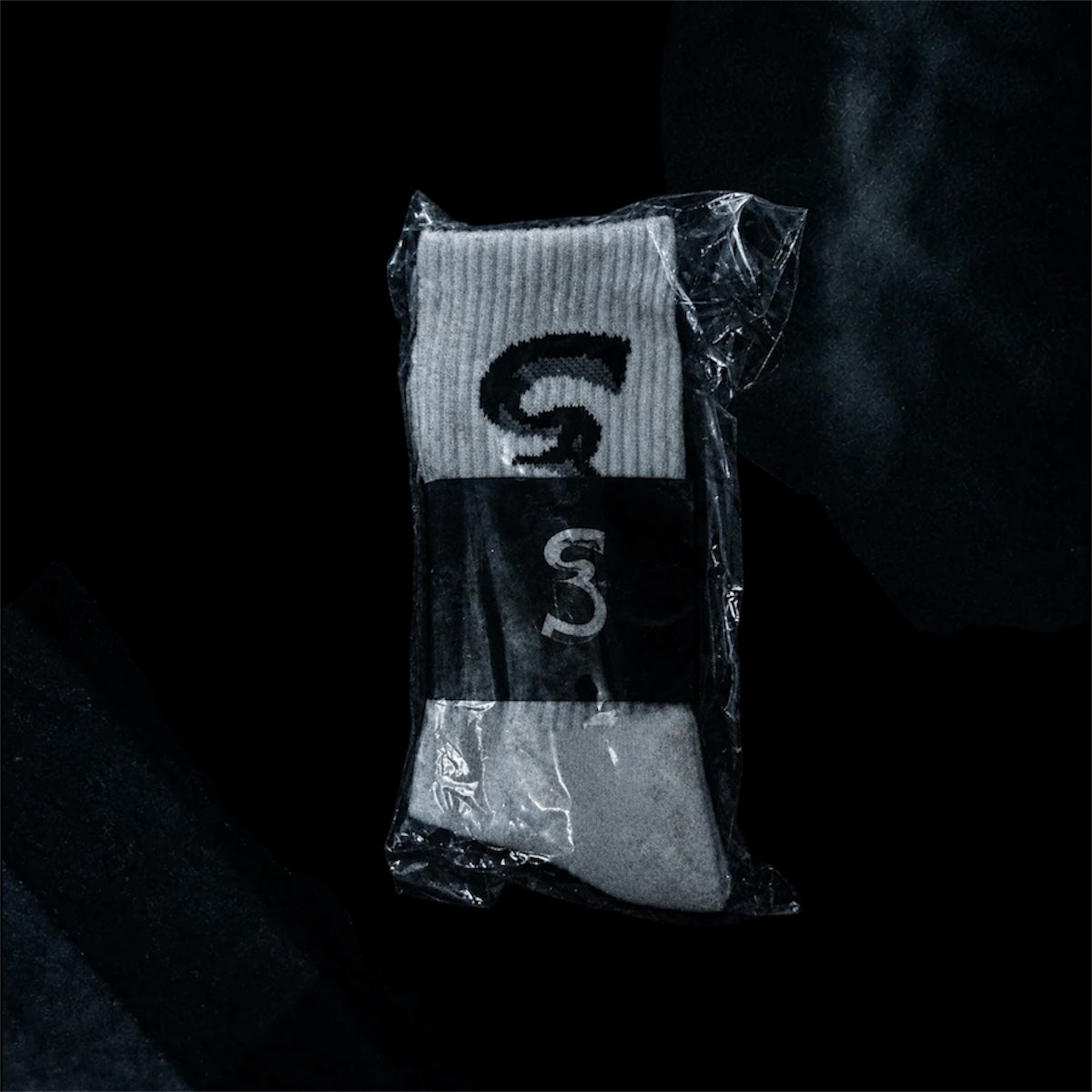 2 SOCK PAIRS