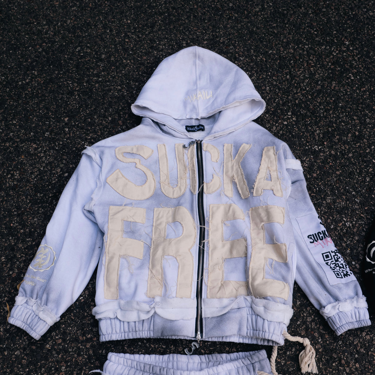 LIGHT GREY FULL-ZIP HOODIE