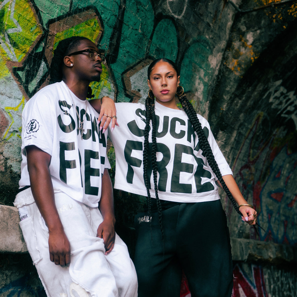 SUCKAFREE T-SHIRT